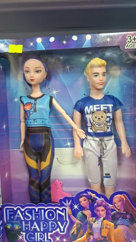 זוג בובות זואי וחבר